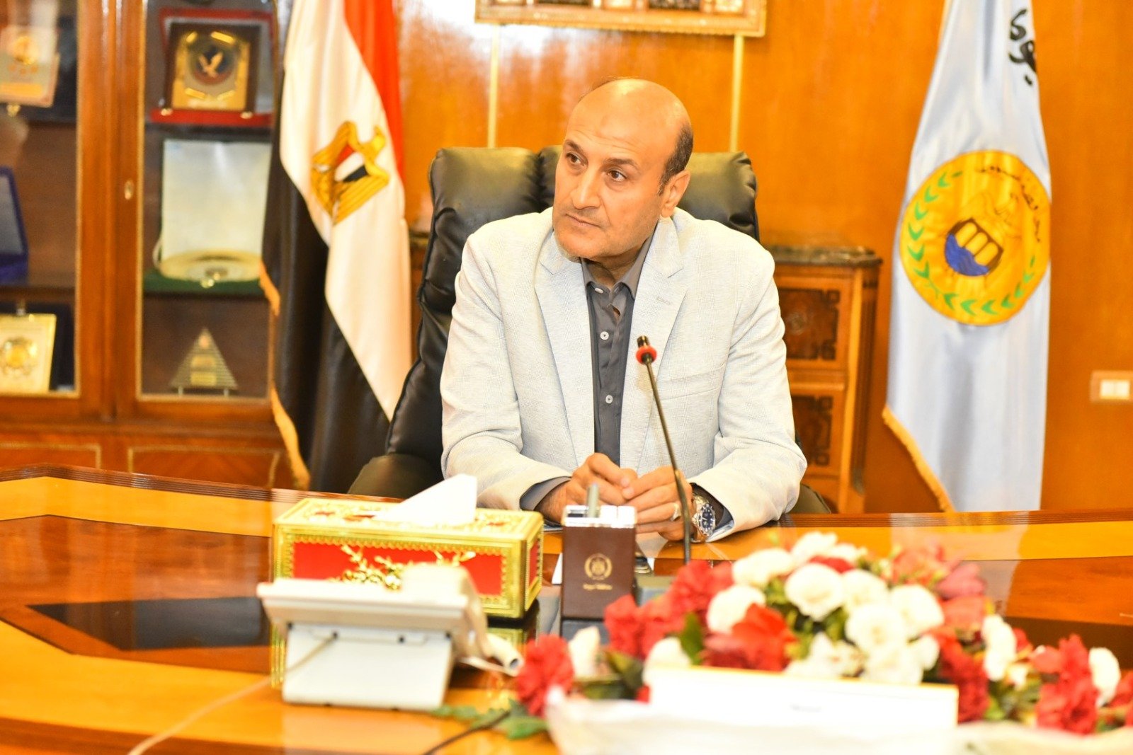 بالصور والفيديو بدعم مليون جنيه من روتاري التحرير وأسيوط.. محافظ أسيوط يشهد تسليم شيك لإنشاء آبار جوفية بقرى منفلوط والبداري | ضي النهار محافظ أسيوط يشهد دعم روتاري التحرير وأسيوط لمشروعات مياه الشرب بقرى المحافظة بمليون جنيه 6
