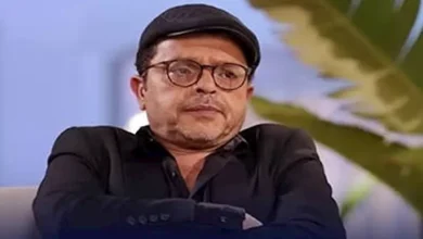محمد هنيدي يكشف تفاصيل جنازة وعزاء شقيقه الأكبر بعد إعلان وفاته