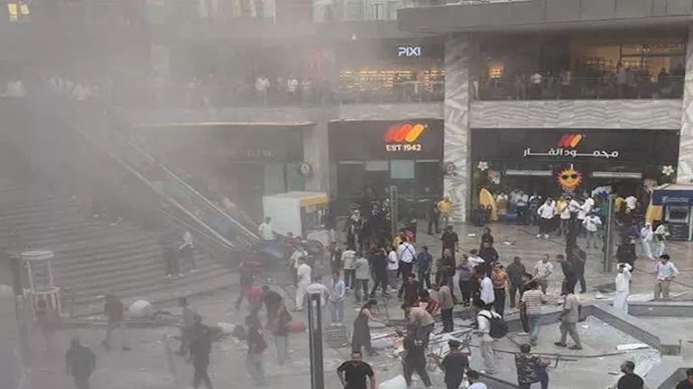 مصدر يكشف السبب وراء صوت الانفجار داخل مول شهير بالتجمع الخامس | ضي النهار مصدر يكشف السبب وراء صوت الانفجار داخل مول شهير بالتجمع الخامس