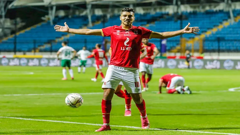 مصدر يكشف موقف محمد شريف من السفر مع الأهلي إلى إسبانيا