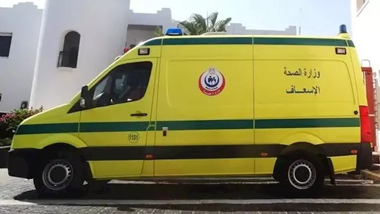 نهاية مأساوية لرحلة أسرة.. مصرع سائق وإصابة أفراد عائلته بجنوب سيناء