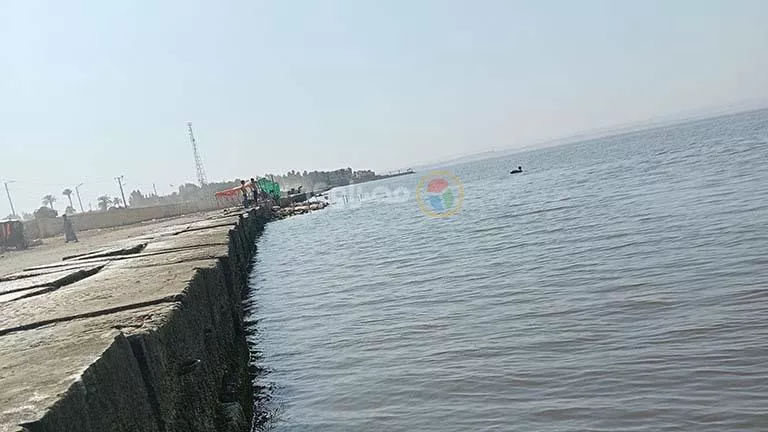 نهاية مأساوية لنزهته.. غرق شاب في مياه بحيرة قارون بالفيوم