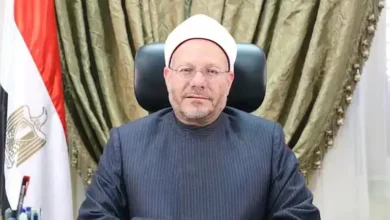 هل يجوز قطع الصلاة للرد على مكالمة ضرورية؟.. شوقي علام يوضح