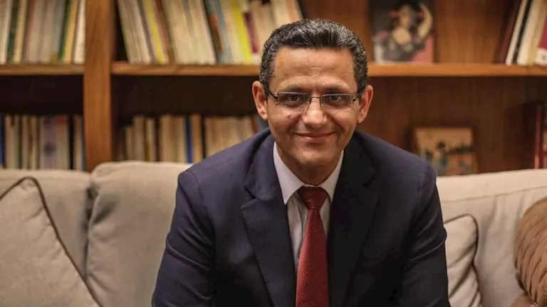 أحلام القيد.. نقيب الصحفيين يطلق دعوة لمناقشة جراح مهنة الصحافة | ضي النهار أحلام القيد.. نقيب الصحفيين يطلق دعوة لمناقشة جراح مهنة الصحافة