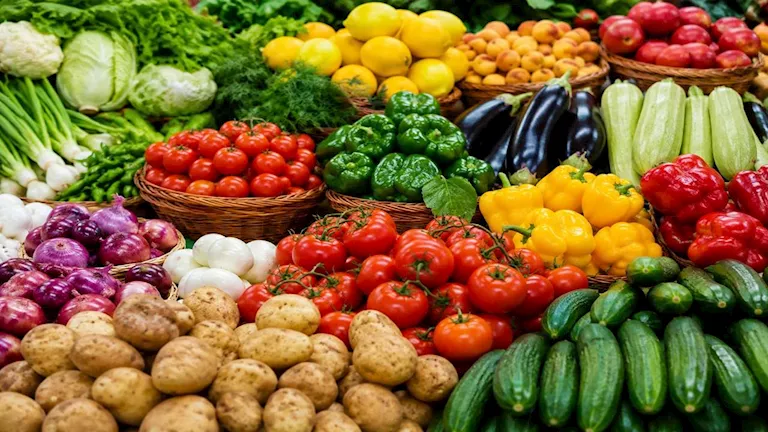أسعار الخضروات والفاكهة في سوق العبور اليوم 21-9-2026