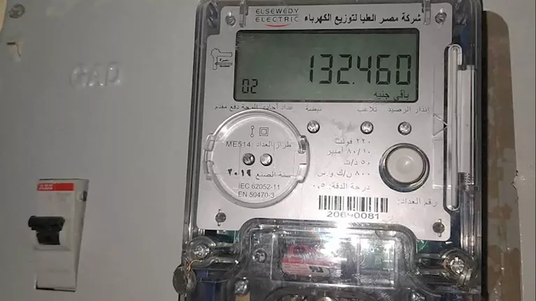 احذر تجفيف عداد الكهرباء المبتل بالهواء الساخن