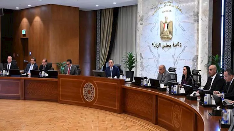 الحكومة تستعد لإطلاق برنامج التحول الاقتصادي الوطني