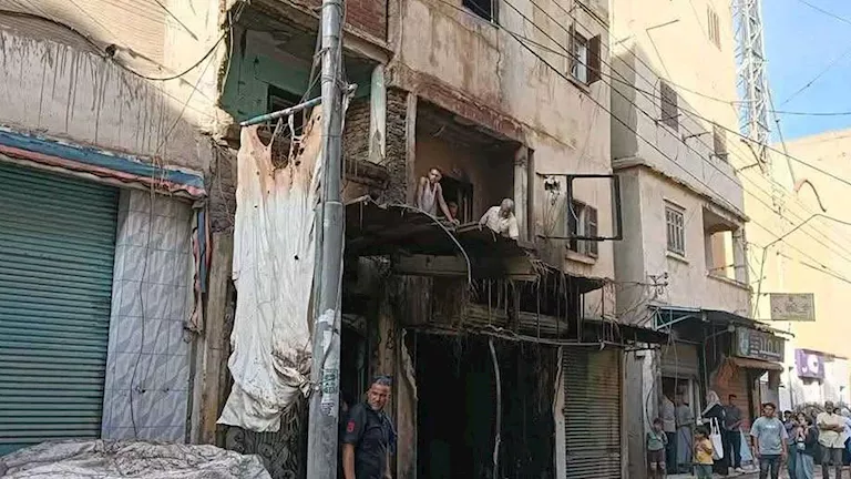 السيطرة على حريق هائل داخل محل موبايلات بإدفينا في البحيرة (صور) | ضي النهار السيطرة على حريق هائل داخل محل موبايلات بإدفينا في البحيرة (صور)