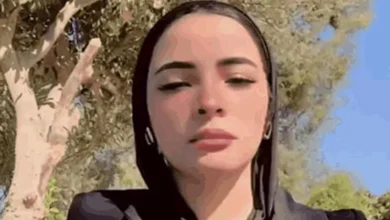 النيابة تحقق مع دينا عزت في "ادعاء تلفيق قضية مخدرات لزوجها"