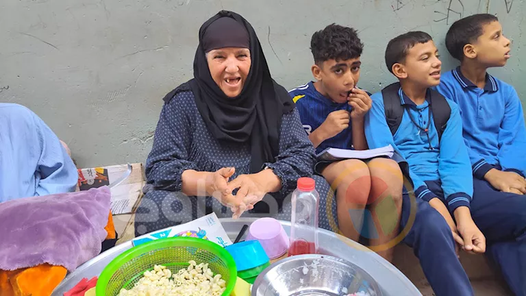 بائعة "البلوظة" بالشرقية.. "أم أيمن" تُربي 6 أبناء وتواصل العمل بعد | ضي النهار بائعة "البلوظة" بالشرقية.. "أم أيمن" تُربي 6 أبناء وتواصل العمل بعد