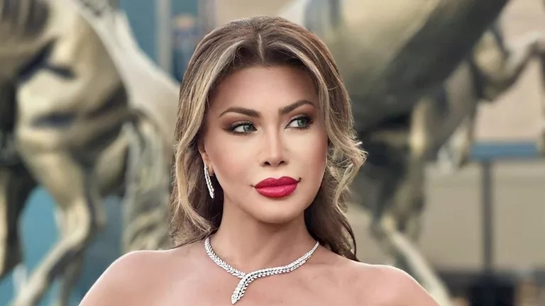 بالصور.. نوال الزغبي تتألق بفستان أسود في أحدث جلسة تصوير | ضي النهار بالصور.. نوال الزغبي تتألق بفستان أسود في أحدث جلسة تصوير