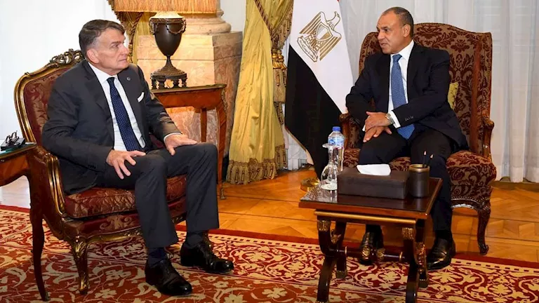 بدر عبد العاطي يبحث مع القائم بأعمال مفوض الأونروا دعم الوكالة وغزة
