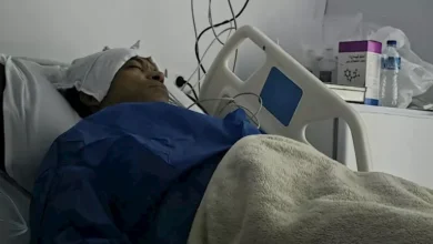 بعد دخوله المستشفى.. مي كساب تدعو لـ سامح حسين بالشفاء