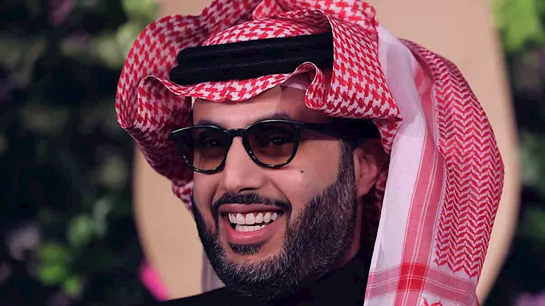 تركي آل الشيخ يتصدر قائمة أكثر الشخصيات تأثيرًا في عالم الملاكمة
