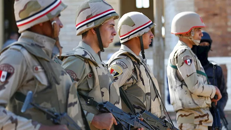 تفاصيل تقديم أصحاب المؤهلات المتوسطة للتجنيد ومواعيد الكشف الطبي