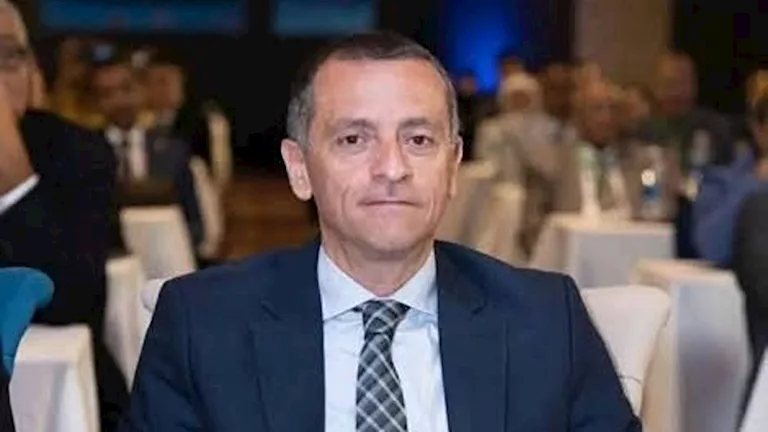 توفيت أثناء الطابور.. دقيقة حداد على معلمة ادفو