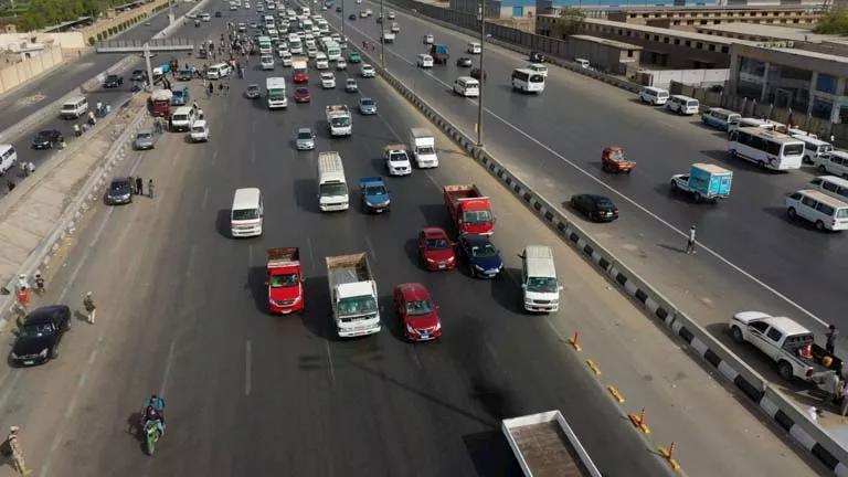 حادث على الدائري يعطل حركة أتوبيسات BRT - تفاصيل
