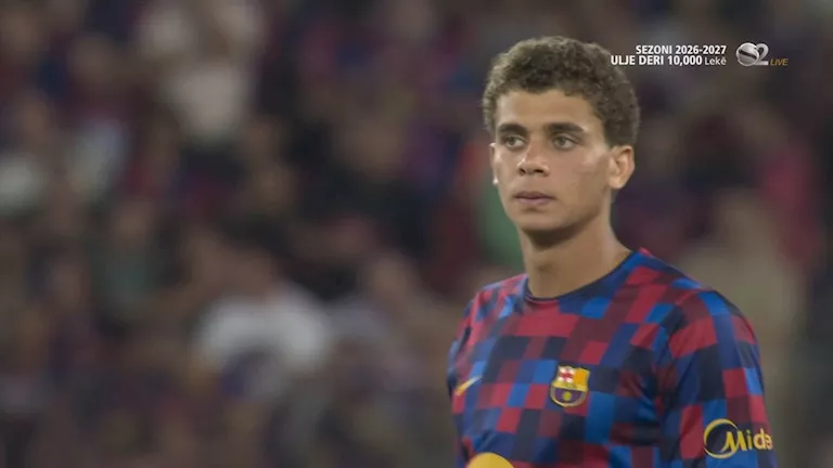 حمزة عبدالكريم أول مصري يشارك مع برشلونة في الدوري الإسباني | ضي النهار حمزة عبدالكريم أول مصري يشارك مع برشلونة في الدوري الإسباني