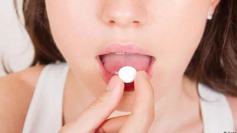 سيدة تتخلص من حياتها بمادة سامة فى المنيا | ضي النهار سيدة تتخلص من حياتها بمادة سامة فى المنيا