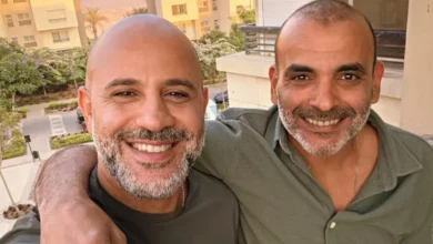 "عارفين إنه مش إنت".. عزيز الشافعي ينشر صورة مع أيمن بهجت قمر
