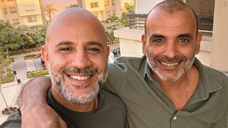 "عارفين إنه مش إنت".. عزيز الشافعي ينشر صورة مع أيمن بهجت قمر