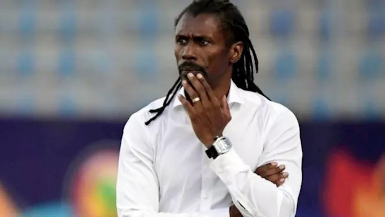 لا أتمنى مواجهة مصر.. تصريحات مدرب أنجولا قبل مواجهة المنتخب