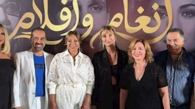 ليلى علوي بـ"جمبسوت" ونسرين طافش جريئة.. لقطات نجوم الفن | ضي النهار ليلى علوي بـ"جمبسوت" ونسرين طافش جريئة.. لقطات نجوم الفن