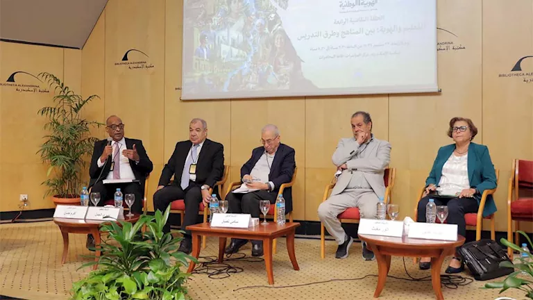 من الإسكندرية.. مساعد وزير التعليم: المدرسة حاضنة للهوية والانتماء - ص