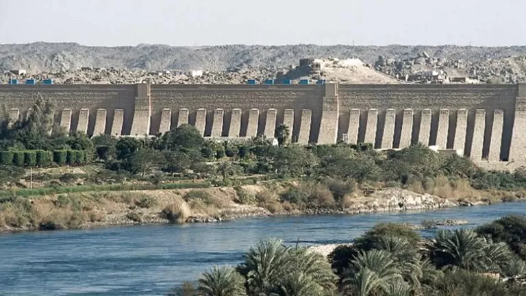 نموذج جديد يدعم مرونة تشغيل السد العالي ومفيض توشكى
