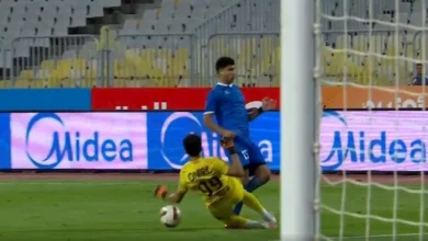 أول تعليق من أحمد خالد بعد إصابته أمام الزمالك: "عواد مش عايز يسيبني"