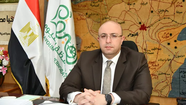 إحالة 4 موظفين بالفيوم للنيابة العامة لتلاعبهم في ملفات التصالح