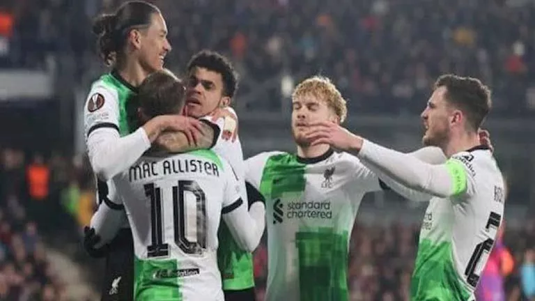 إيراولا يعلن قائمة ليفربول لمواجهة لاسك لينز في دوري أبطال أوروبا