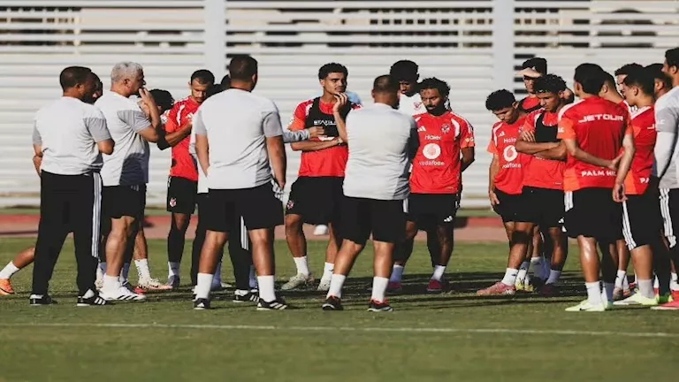 الأهلي يستأنف تدريباته استعدادا لمواجهة بترول أسيوط | ضي النهار الأهلي يستأنف تدريباته استعدادا لمواجهة بترول أسيوط