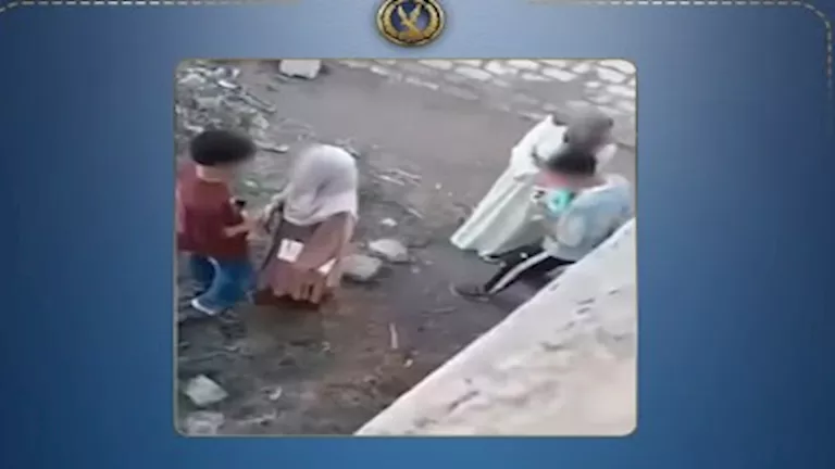 الداخلية تكشف تفاصيل فيديو الفتاتين غير الأخلاقي في كفر الشيخ