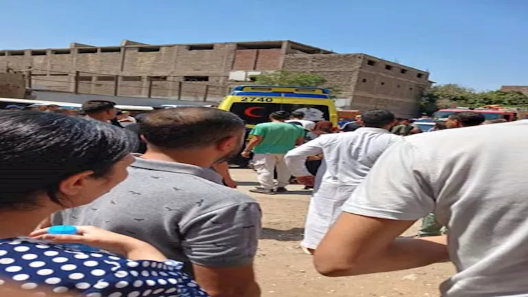 انتشال 6 جثث و3 مصابين.. انتهاء البحث عن ضحايا عقار حدائق القبة | ضي النهار انتشال 6 جثث و3 مصابين.. انتهاء البحث عن ضحايا عقار حدائق القبة
