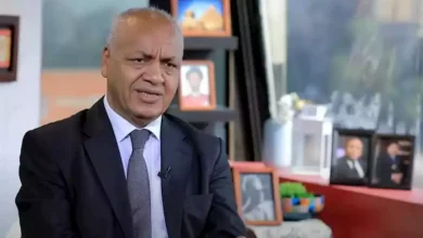 انقسام حول دعوات مصطفى بكري لتعديل الدستور