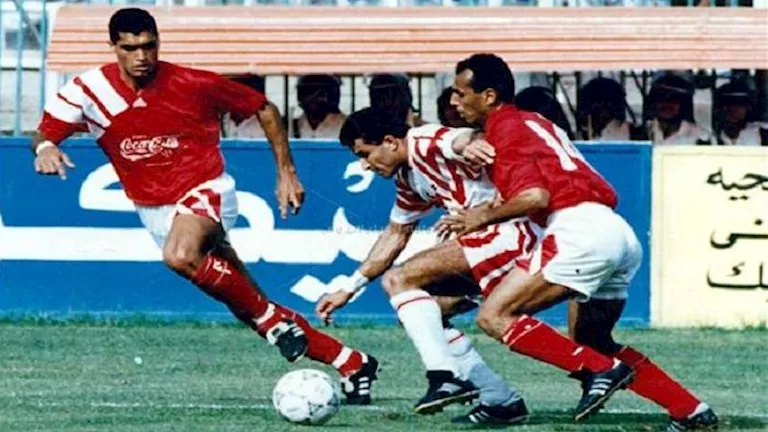 بالنيران الصديقة.. أغرب الأهداف العكسية في تاريخ القمة بين الأهلي والز