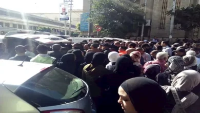جنازة واحدة لـ3 أصدقاء.. قرية الصنافين تودع ضحايا حادث سير بالشرقية