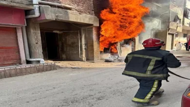 حريق هائل في محل بطاريات بشارع رمسيس