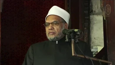 خطيب الأزهر: التمسك بالحق والرجوع إلى الشريعة من أبرز دلائل صدق الإيما