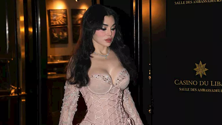 ركين سعد تحتفل بعرض "بومة" في الجونة السينمائي ونورين أبو سعدة بإطلالة