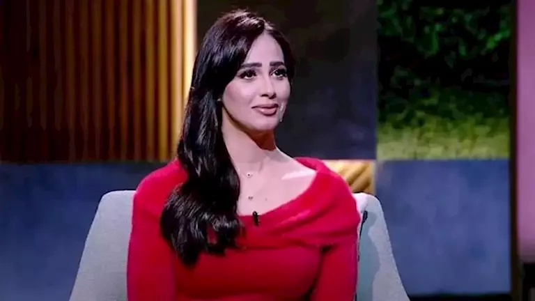 رنا سماحة ترد على طليقها وتكشف:" ابني بدأ يكدب عليا وتغير سلوكه"