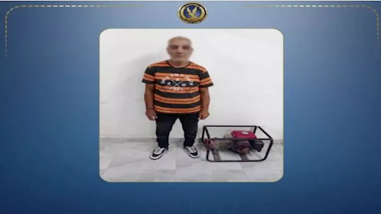 سقوط مسجل خطر سرق مولد كهرباء من مسجد بعد تداول فيديو هروبه ببورسعيد