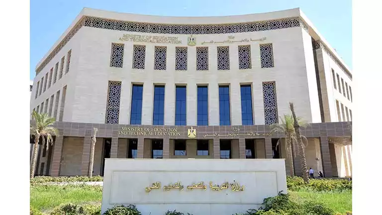 ضوابط تعويض التابلت المدرسي المفقود أو التالف لطلاب الثانوي