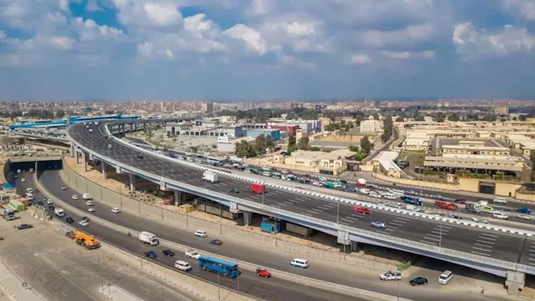 مزايدة على مساحة 7535 مترًا أسفل كوبري عدلي منصور