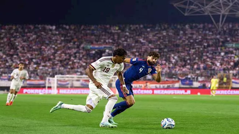 منتخب إسبانيا يفوز على كرواتيا بثنائية في دوري الأمم